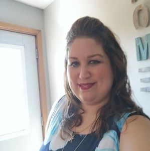 Meet your Posher, Vicky